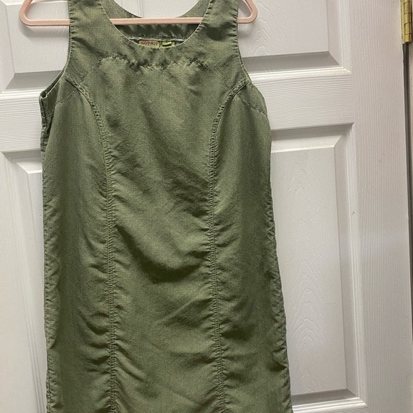 Ladies sleeveless dress - Picture 3 of 3